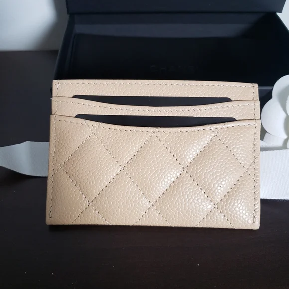 Chanel Beige Clair Classic Cardholder - Picture 7 of 14